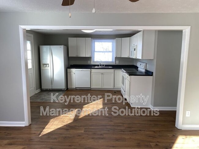 Photo - 255 S Winchester Ave