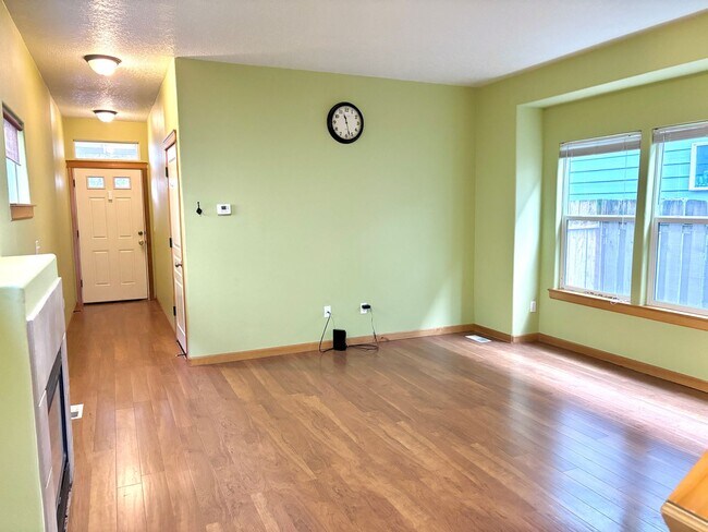 Photo - Montavilla 3 bed, 2 1/2 bath house