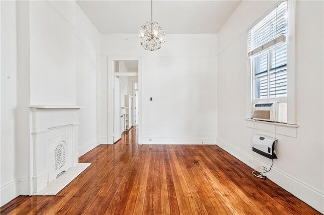 Photo - 1508 Music St