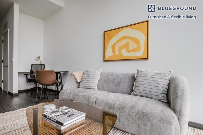 Photo - 1400 W Randolph St Unidad FL17-ID1169