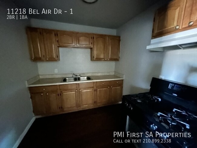 11218 Bel Air Dr-1