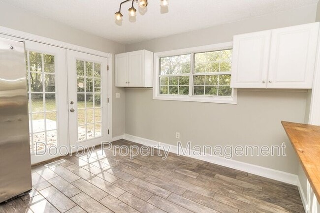 Photo - 4316 Greenbriar Rd