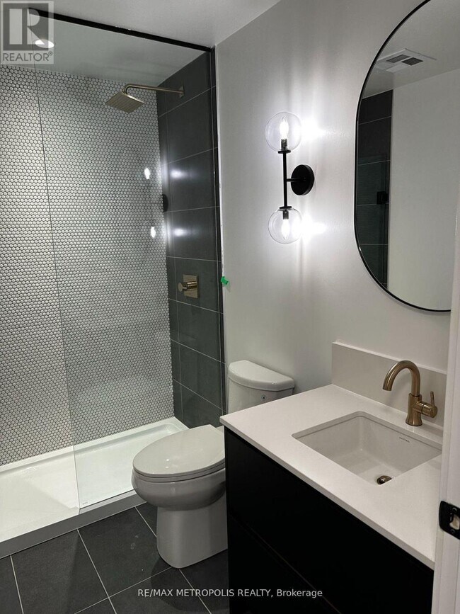 Photo - 406 Queen St E Unité 406