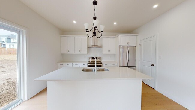 Photo - LOVELY FOUR BEDROOM HOME IN ILDERTON