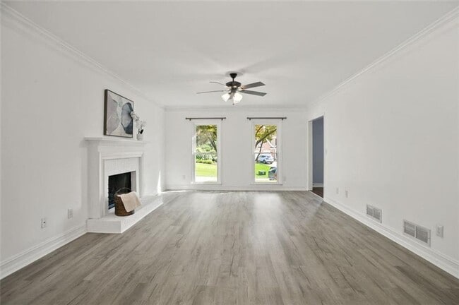 Photo - Beautifully Renovated 5-Bedroom, 4-Bath Home on Full Finished Basement!