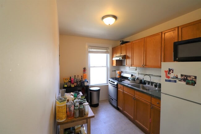 Photo - 202 Bloomfield St Unit 4