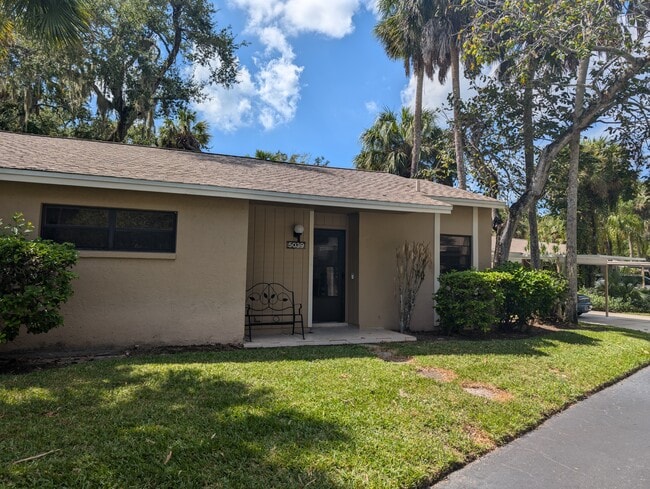 Building Photo - 5039 Village Gardens Dr Rental