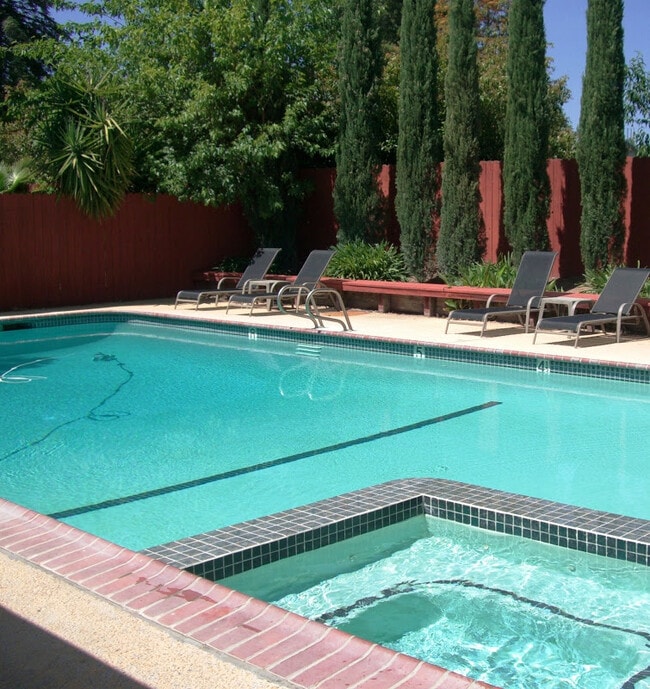 Photo - 2305 Cheim Blvd Unit Mountain Oaks Condos