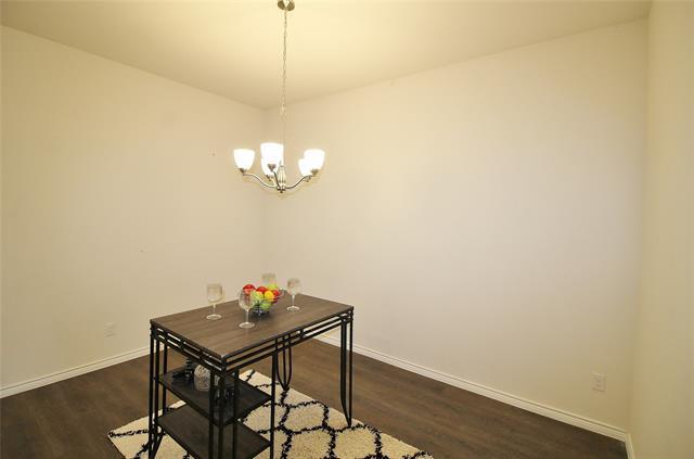 Photo - 4130 Ellinger Dr