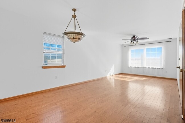 Photo - 87 Cottage St