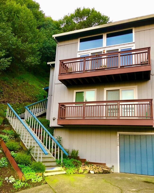 Building Photo - 349 Sausalito Blvd Rental