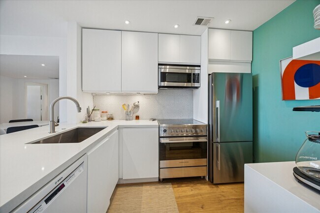 Photo - 3614 Montrose Blvd Unit 503