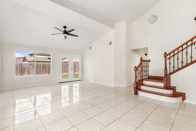 Photo - 671 Cypresswood Trce