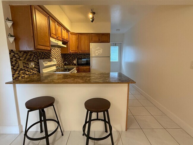 Photo - 3850 NE 21st Way Unidad 53