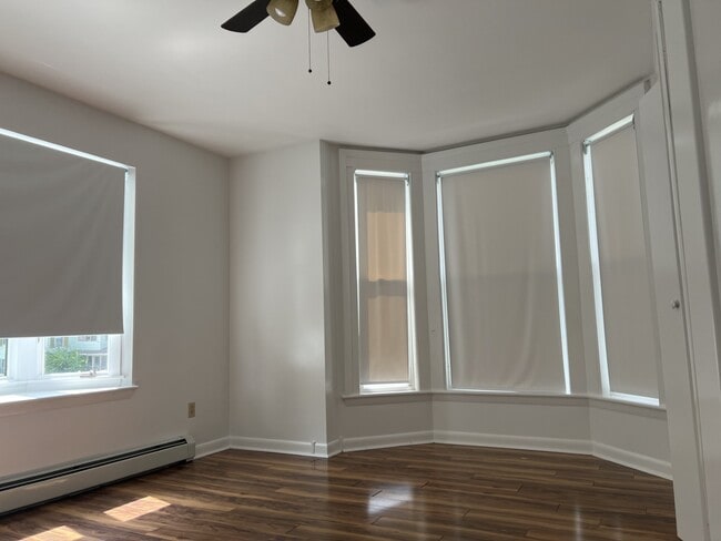 Building Photo - 10 Kimball St Unit A