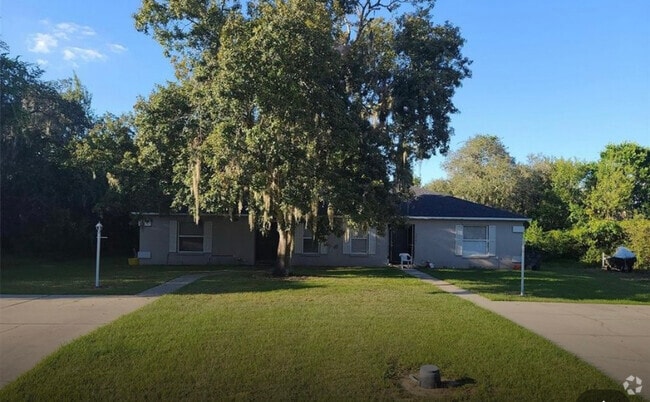 Building Photo - 3241 Courtney Dr Rental