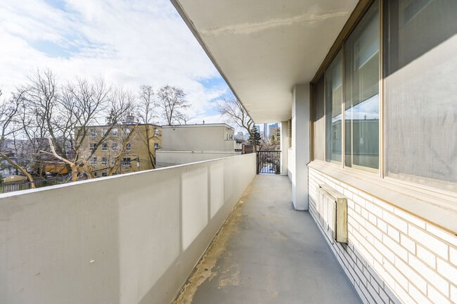 Photo - Mount Pleasant Tower Unité 00604