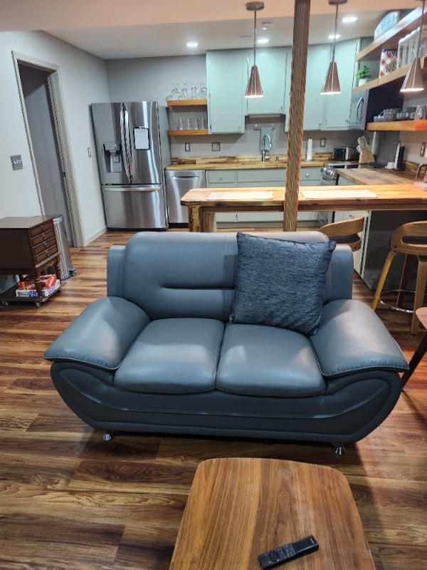 Building Photo - 762 Flinn Dr