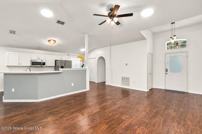 Photo - 2152 Spring Creek Cir