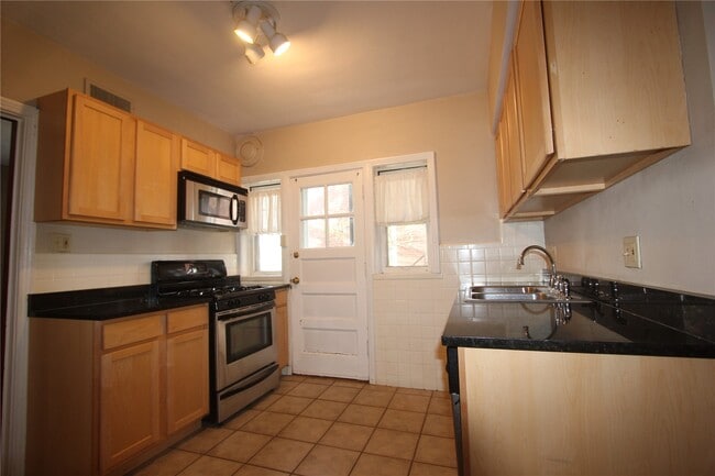 Photo - 6601 Alamo Ave Unidad 1st Floor A