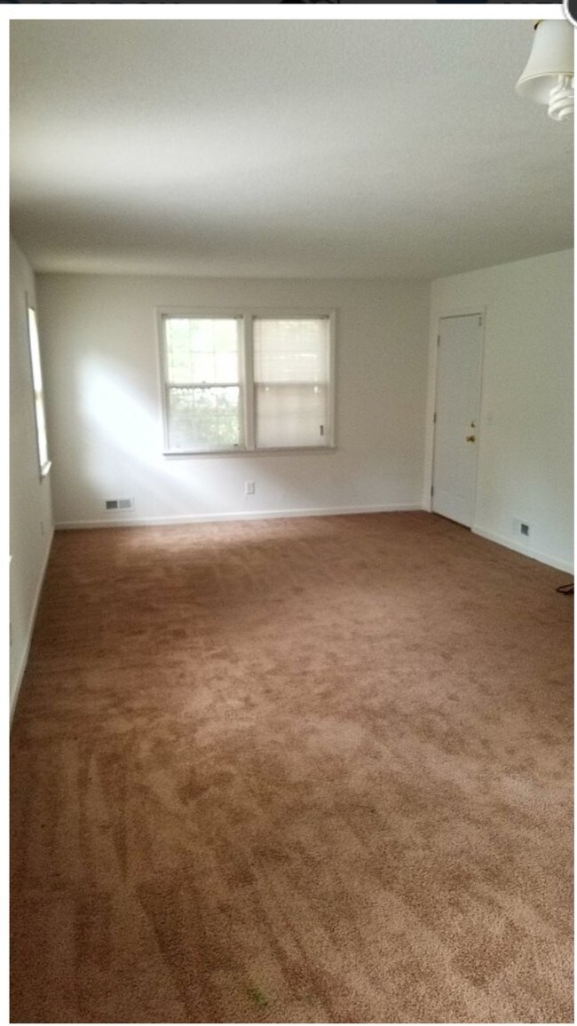 Photo - 4337 Trenholm Rd Unidad A