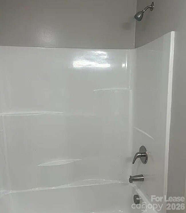 Photo - 740 Log Cabin Dr