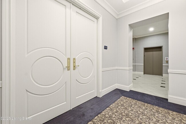 Photo - 6600 Seminary Woods Pl Unidad 906