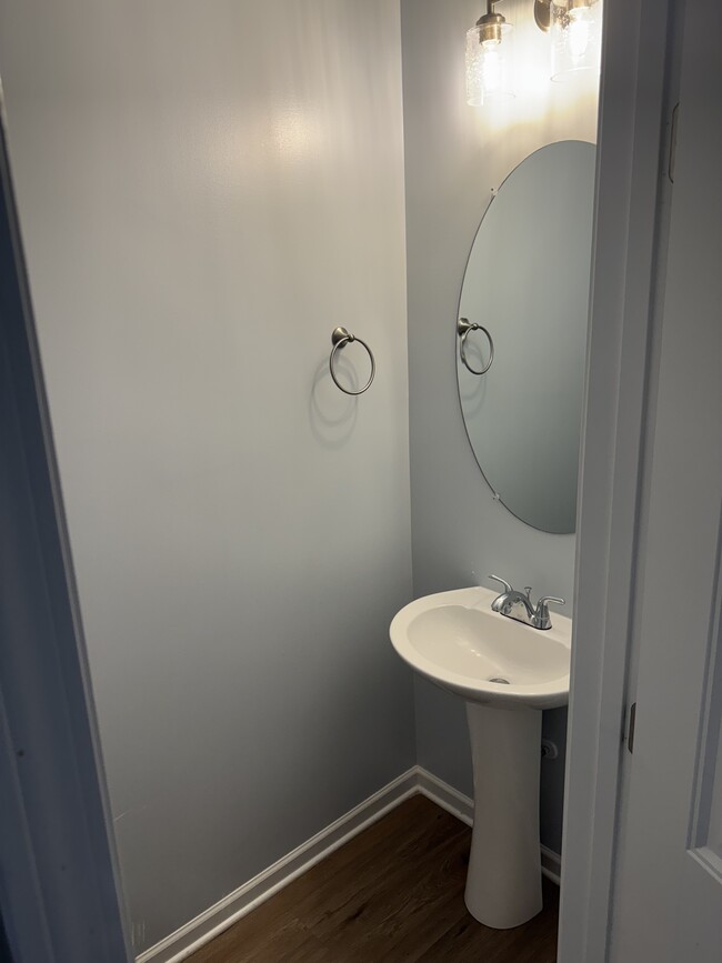 Photo - 412 Moshe Mualem Pl