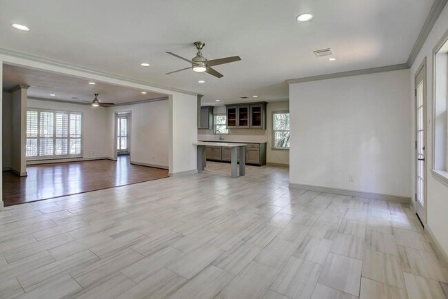 Photo - 5402 Cheena Dr