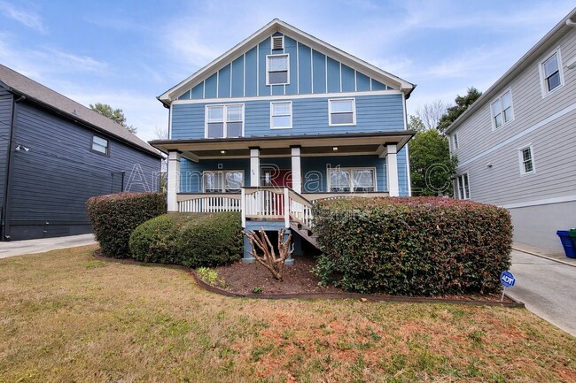 Photo - 3239 Osborne Rd NE