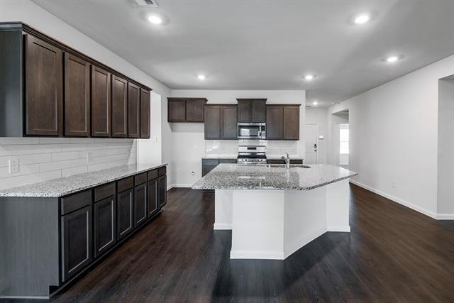 Photo - 709 Smokey Trail