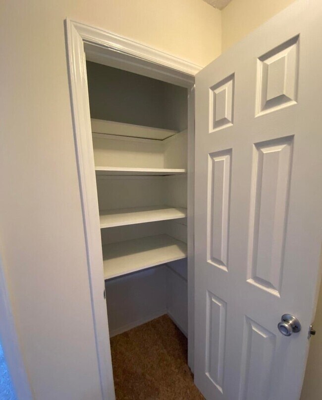 Photo - 601 Peletier Loop Rd