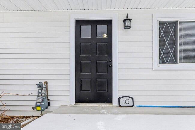 Photo - 102 S Atwood Rd