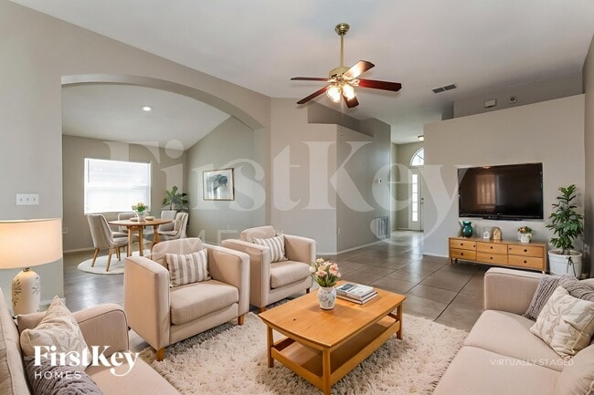 Photo - 1237 E Grove Ave