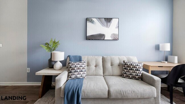 261 Veterans Pkwy Unit 2708