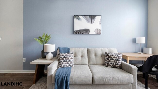 Photo - 261 Veterans Pkwy Unidad 2708