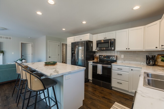 Photo - 3062 Barrington Pl