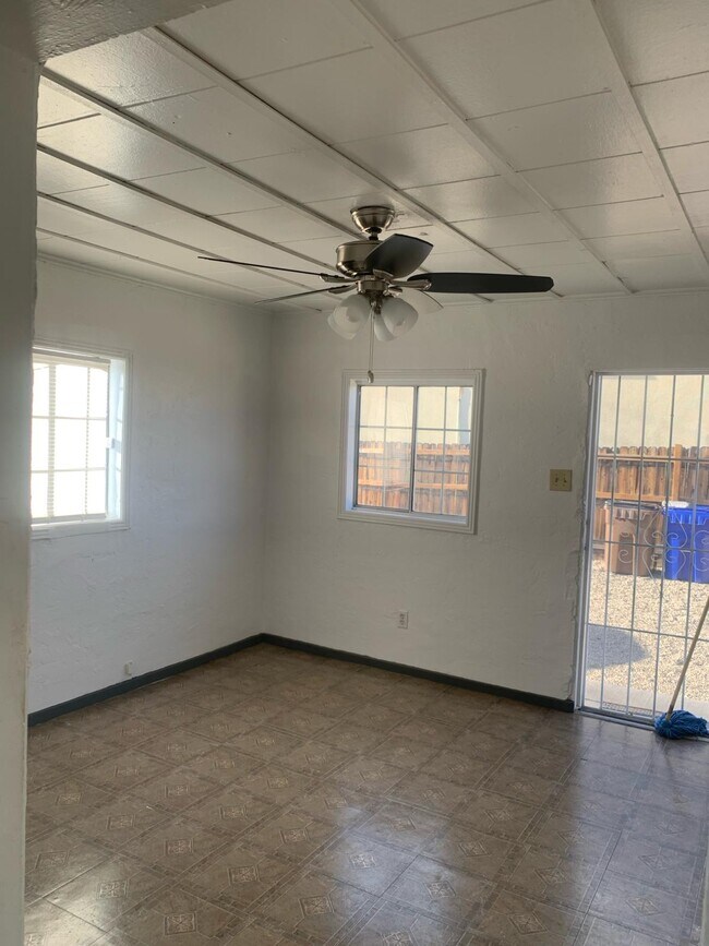 Photo - 524 N Mesquite St Apartments Unit 4