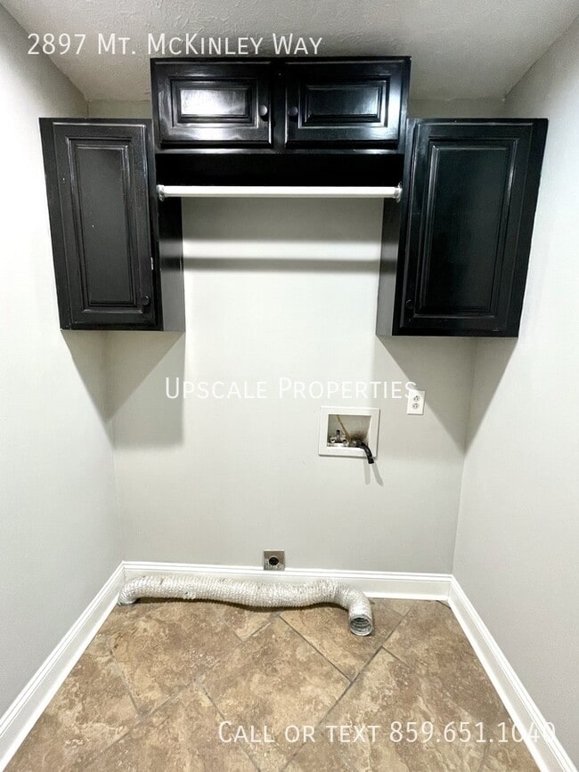 Photo - 2897 Mt McKinley Way