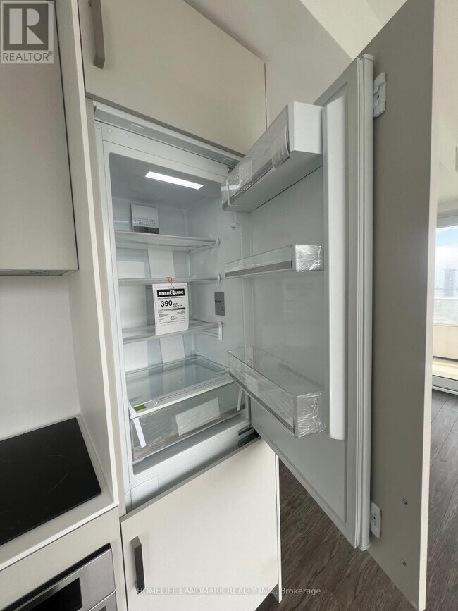 Photo - 88 Queen St E Unit 4610