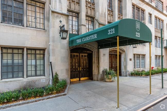 Photo - The Cloister