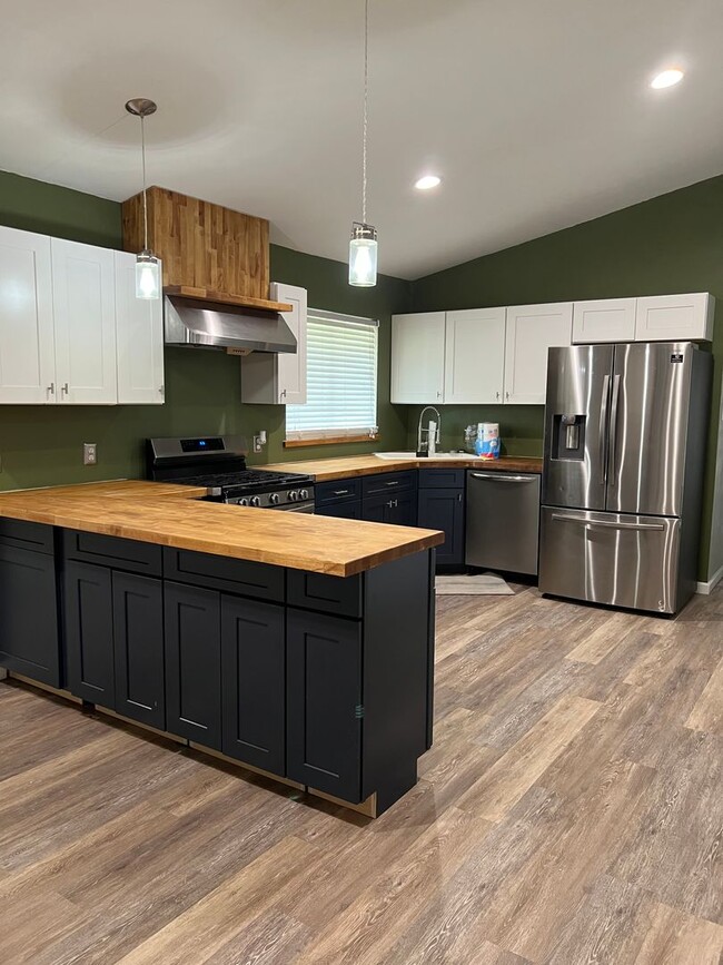 Photo - Home for lease