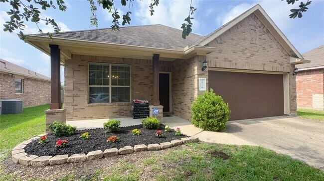 Photo - 18219 Red Oak Manor Ln