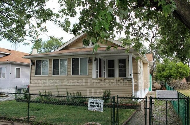 Building Photo - 2625 Cleveland St