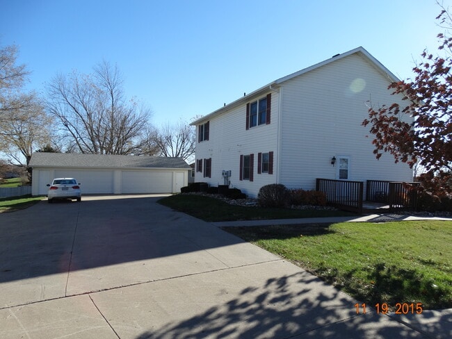 Building Photo - 708 Morrell Dr