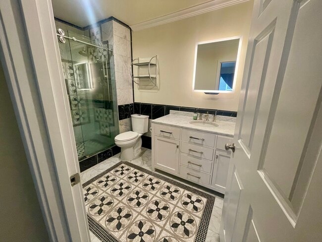 Photo - 524 6th Ave W Unidad 108