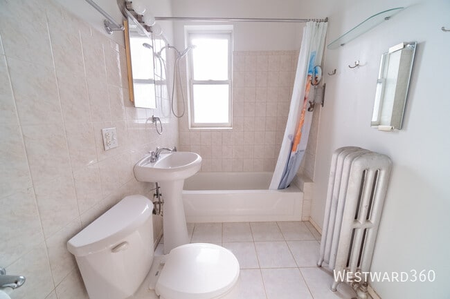 Photo - 3555 W Sunnyside Ave Unit 3