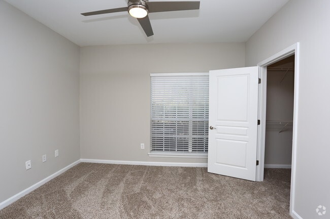 Photo - Avana Cheshire Bridge