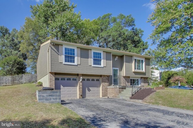 Photo - 9217 Briarchip St