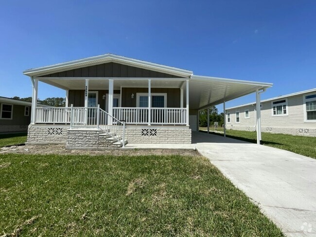 Building Photo - 34669 Ballyhoo Dr Rental